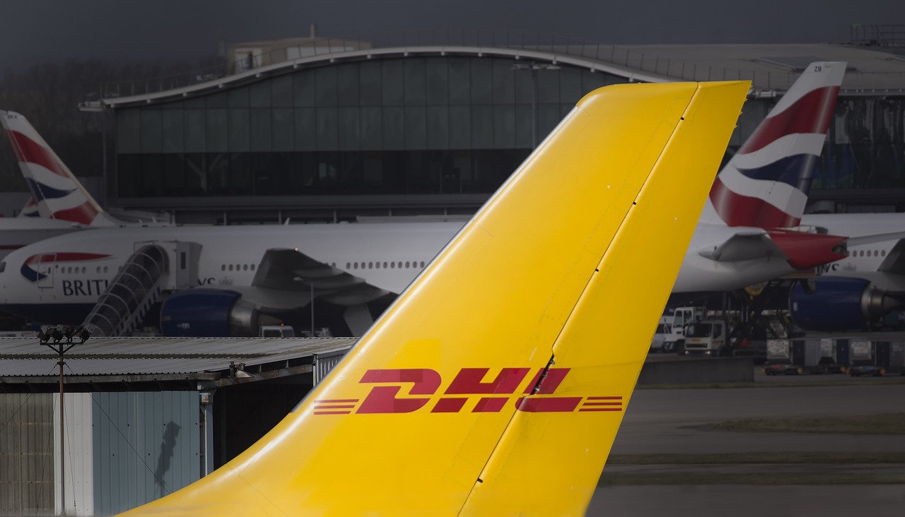 DHL (pixabay)