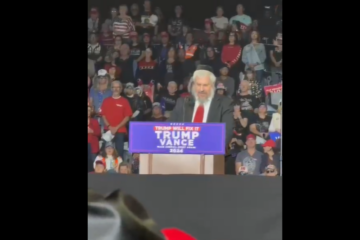 rabbi trump rally