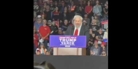 rabbi trump rally