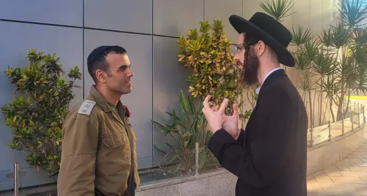 Hasidic pop singer signs up for IDF’s new ultra-Orthodox combat brigade