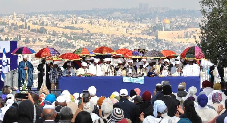 Ethiopian Israelis celebrate Sigd with prayers for unity and healing