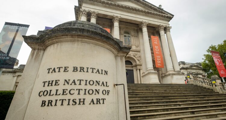 Hundreds of artists demand Tate Museum purge Jewish donors