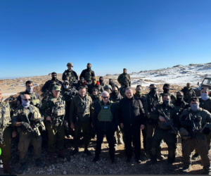 israeli Prime Minister Benjamin Netanyahu, Defense Minister Israel Katz meet with officers in Syra (source Israelonline screenshot)