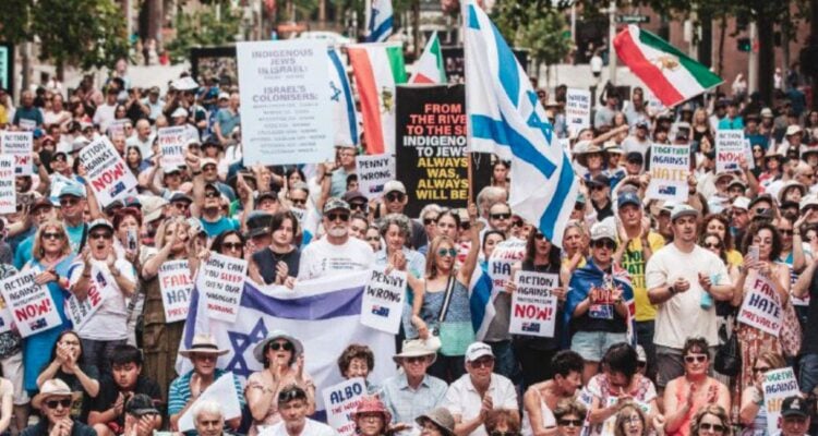 Rally against antisemitism held in Sydney