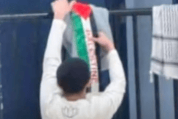 Colorado coach displays Palestinian flag, refuses to shake hands with Jewish coach