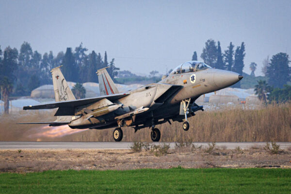 F-15 fighter jet