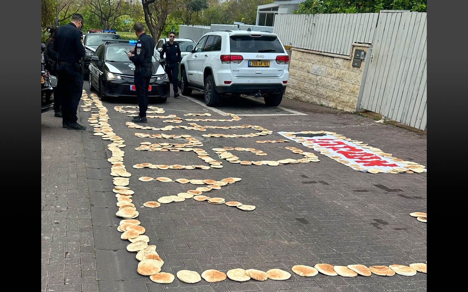 Pita protest