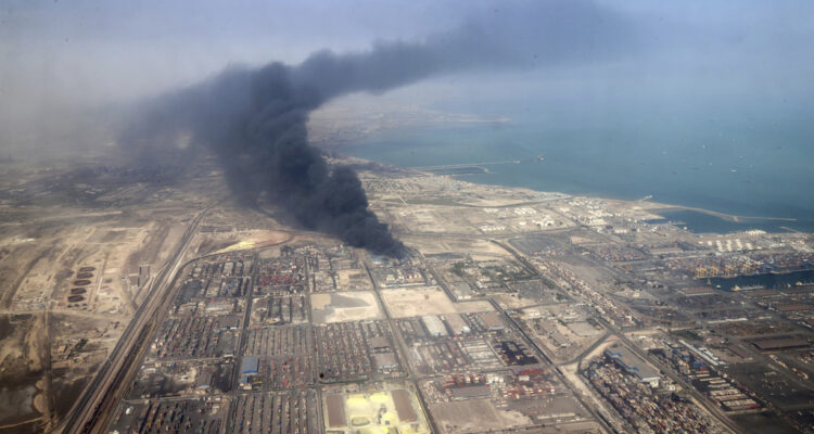 US strikes Bandar Abbas supply routes as Iran targets American positions across region