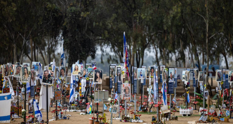 Poll: 57% of Jewish Israelis see Holocaust-Oct. 7 parallels