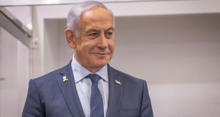 Netanyahu treated for dehydration after eating spoiled food
