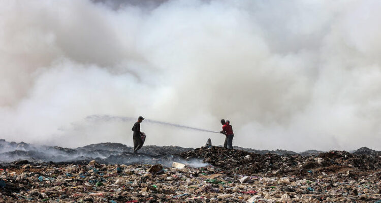 ‘Environmental terrorism’: Fires from PA landfills threaten health across central Israel