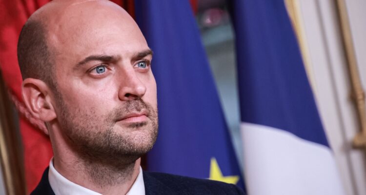 France ‘determined’ to recognize Palestinian state, warns Israel it faces EU sanctions