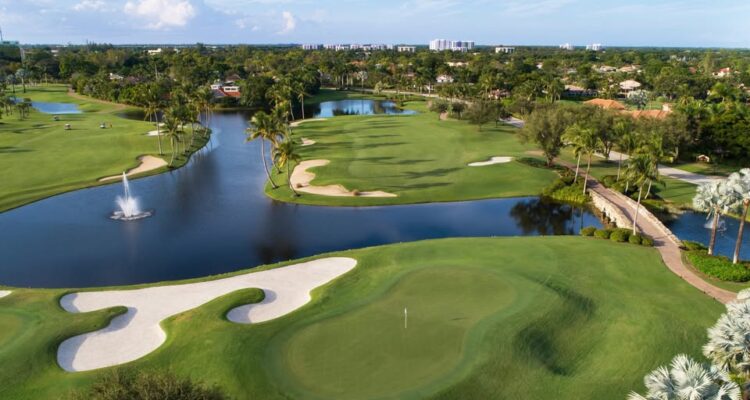 Country club suspends Orthodox Jewish family over prayer video, $50 million lawsuit says