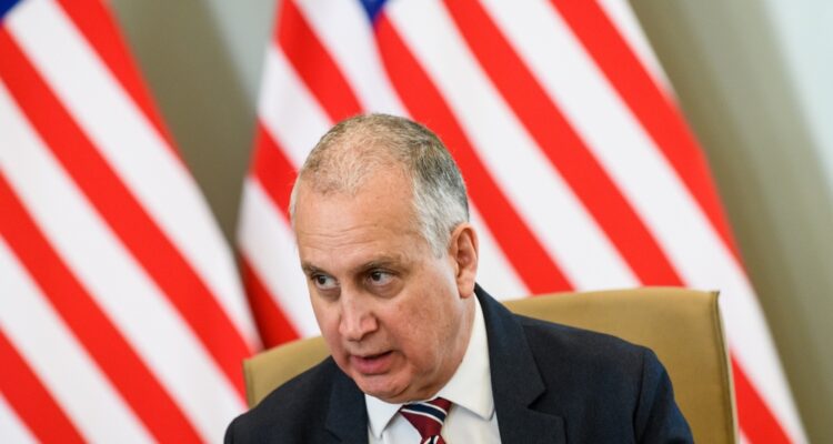 Key Republican – ‘Very strong bipartisan support’ for extra funding to Israel if needed