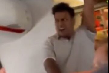 EasyJet passenger