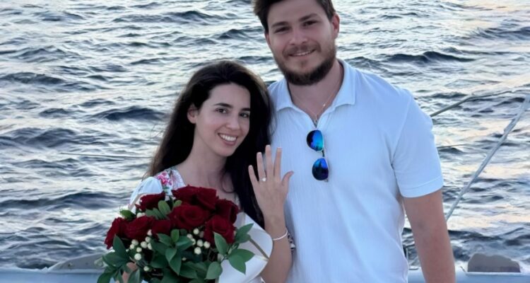 Freed Gaza hostages get engaged