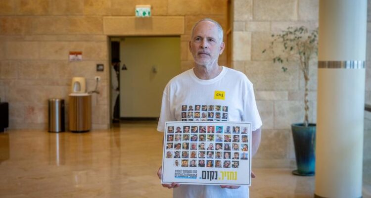 Hostages expected to return to Israel by Monday
