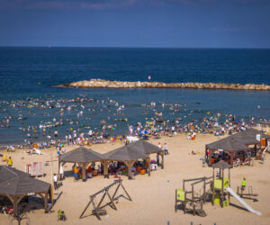 tel aviv beach