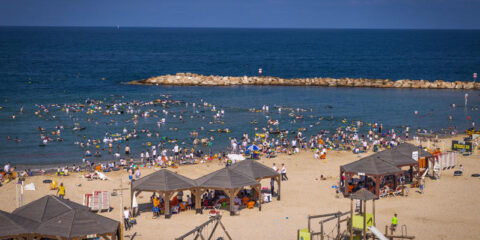 tel aviv beach