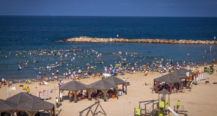 Israelis hit beaches and trails amid February heatwave