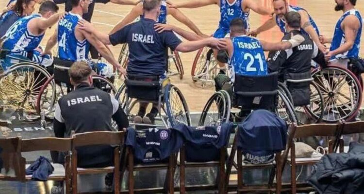 Brits turn back on Israeli anthem at wheelchair basketball game