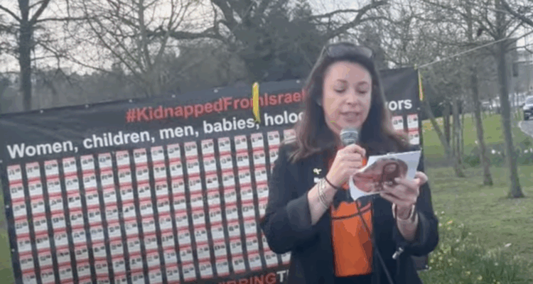 UK Jews rally against Palestinian statehood recognition, demand action for hostages