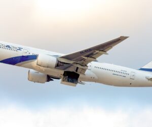 El Al plane