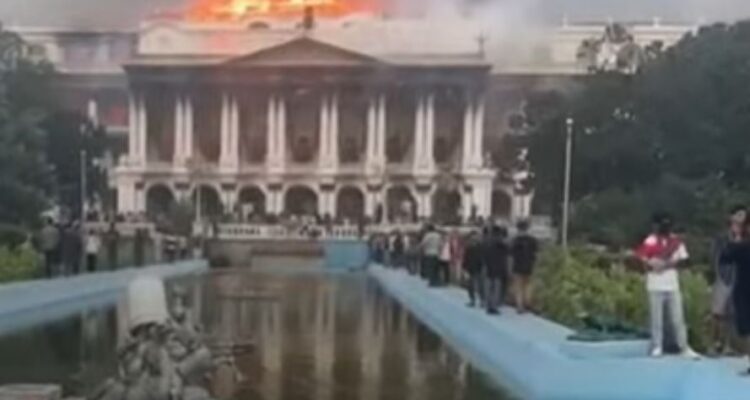 Hundreds of Israelis stuck in Nepal as chaos grips streets