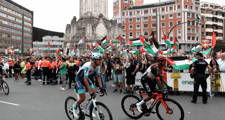 Anti-Israel activist triggers crash at Spanish bike race