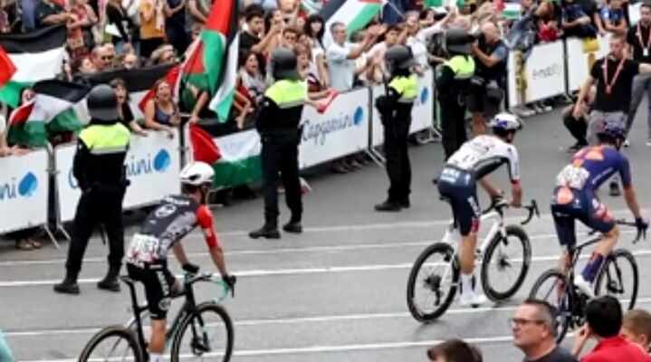Israeli team refuses to leave cycling race over pro-Palestinian demonstrations