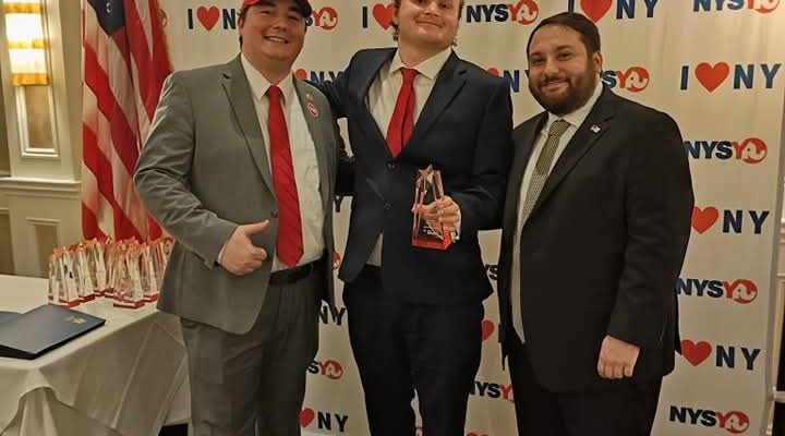 ‘I love Hitler’ – Young Republicans under fire for antisemitism, racism-laced chats