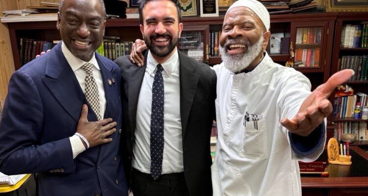 Mamdani poses with unindicted WTC bombing co-conspirator