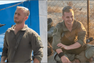 2 fallen soldiers