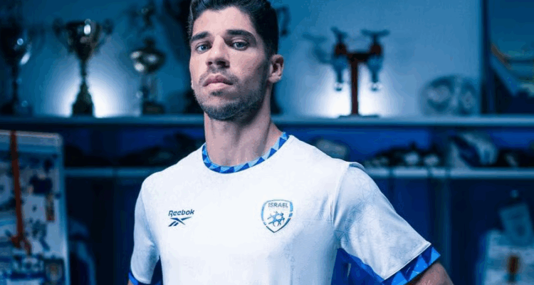 Did Reebok demand removal of its logo from Israeli team jerseys?
