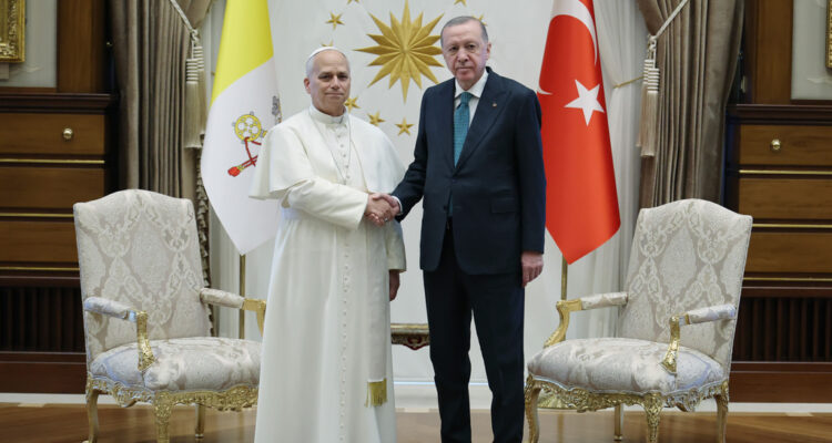 After meeting Pope, Erdogan praises his ‘astute stance’ on Palestinian issue