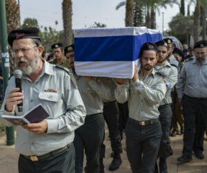Neutra funeral