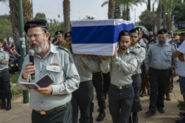 Neutra funeral