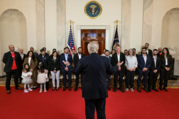 trump hostages