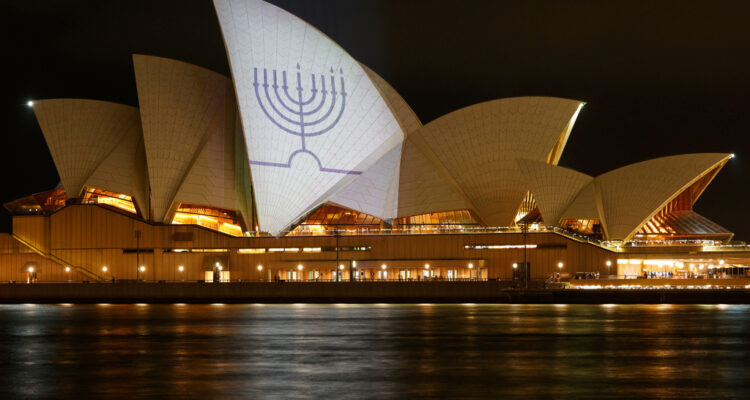 Sydney to project menorah on Harbour Bridge during New Year’s Eve celebration in tribute to Bondi Beach attack