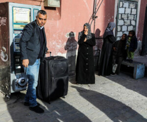 Rafah crossing Gazans