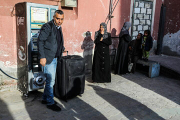 Rafah crossing Gazans