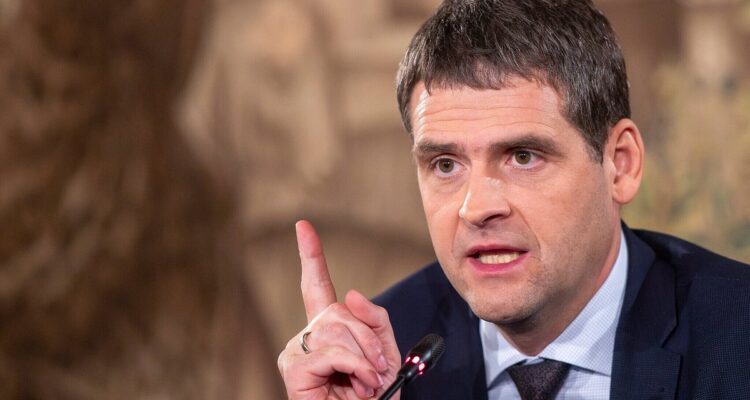 Lithuanian government party leader convicted of inciting hatred towards Jews