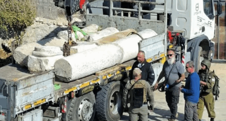 Civil administration seizes looted Crusader and Byzantine artifacts in Judea and Samaria