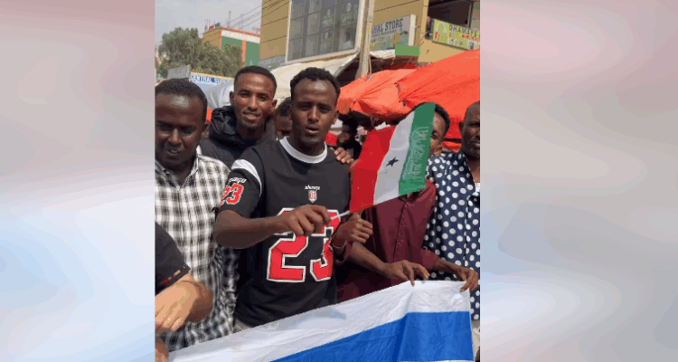 Rabbi greeted by Muslim crowds in Somaliland with Israeli flags, chants of ‘Am Yisrael Chai’