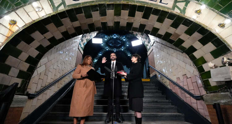 Mamdani sworn in as NYC mayor