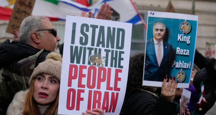 Has the opportunity to overthrow the Iranian regime been thwarted?