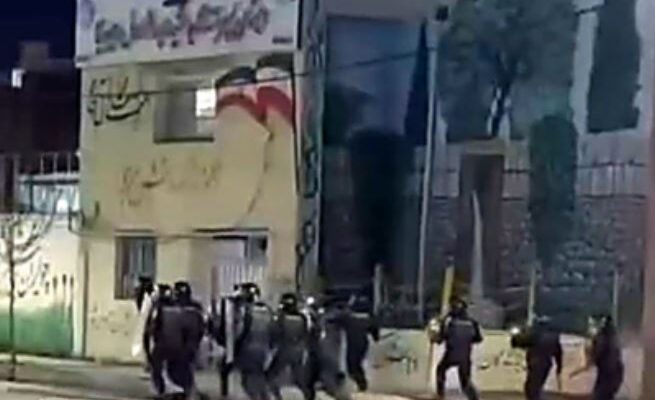 Iranian doctors report forces deliberately aiming at heads, eyes, vital organs of protesters
