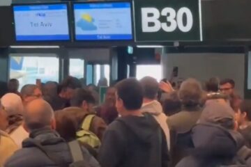 Israeli passengers