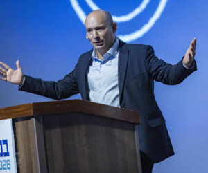 Naftali Bennett
