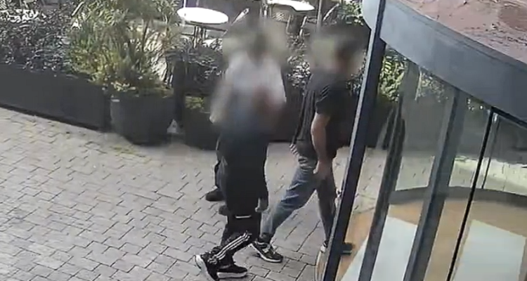 Released Gaza terrorist caught at entrance to mall in central Israel